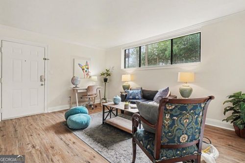 11-870 Glendale Ter Ne, Atlanta, GA, 30308-1618 | Card Image