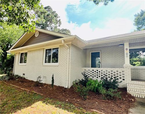 4306 Lake Forest Dr, Oakwood, GA, 30566-2411 | Card Image