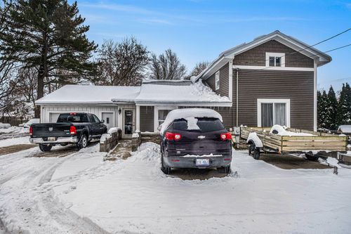 2965 Herald St, Orleans, MI, 48865-5133 | Card Image