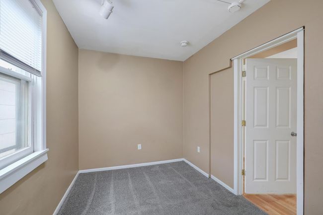 8710Photography-Web-Friendly-483-Como-Avenue-Saint-Paul-MN-55103-18.jpg | Image 18