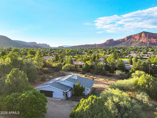 190 Morgan Dr, Sedona, AZ, 86351-9302 | Card Image