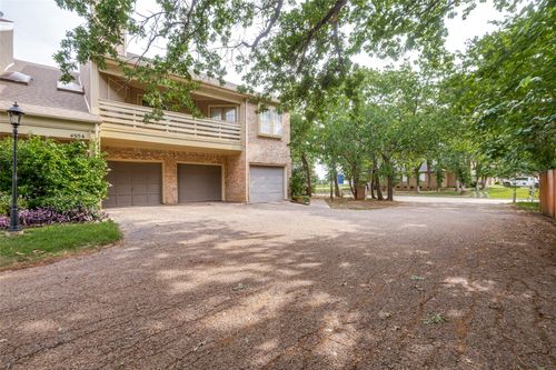 4502 Forestgate Dr, Arlington, TX, 76017-1629 | Card Image