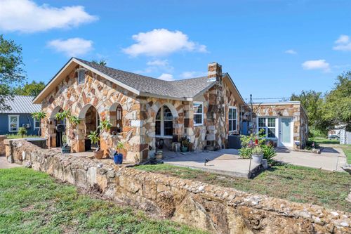 405 N Elm St, Richland Springs, TX, 76871-2014 | Card Image
