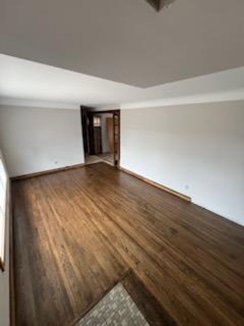 5401 45th Ave N, Robbinsdale, MN, 55422-1113 | Card Image