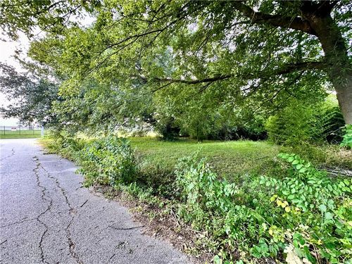 1001 N Washington Ave, Bryan, TX, 77803-6715 | Card Image