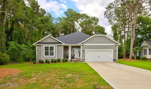 1109 Coral Reef Dr, New Bern, NC, 28560-7197 | Card Image