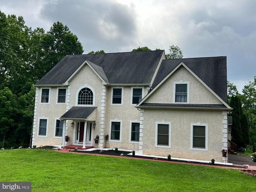 4 Donneybrook Ln, COLLEGEVILLE, PA, 19426-4408 | Card Image