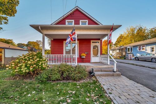 246 Foster Ave, Belleville, ON, K8N3R3 | Card Image