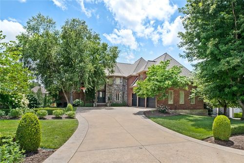 44 W Buckingham Dr, Rogers, AR, 72758-9514 | Card Image