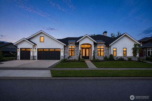 8636 Ashbury Ct, Blaine, WA, 98230-9756 | Card Image