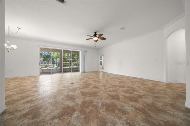 8640 Sw 83 Rd Loop, House other with 3 bedrooms, 2 bathrooms and null parking in OCALA FL | Image 11