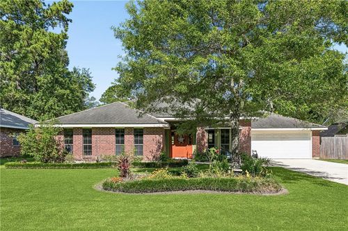 16 Cara Ct, Mandeville, LA, 70471-6404 | Card Image