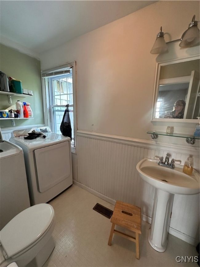 28 Payne St, House other with 4 bedrooms, 3 bathrooms and null parking in Hamilton NY | Image 12