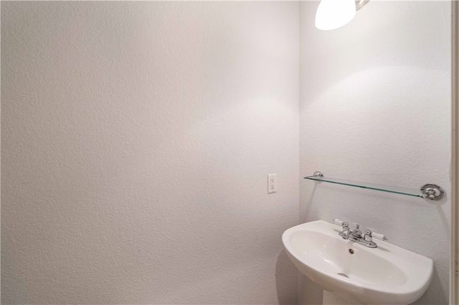 12536 Canyon Glen Dr, House other with 3 bedrooms, 3 bathrooms and 2 parking in Austin TX | Image 19