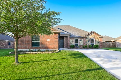 204 Troy Ln, Red Oak, TX, 75154-5051 | Card Image