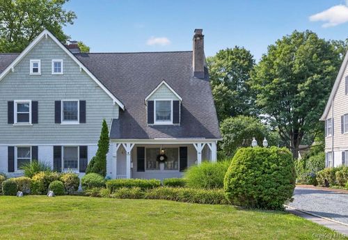 116 5th St, Garden City, NY, 11530-5925 | Card Image