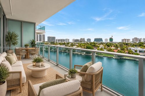 ph705-9201 E Bay Harbor Dr, Bay Harbor Islands, FL, 33154 | Card Image