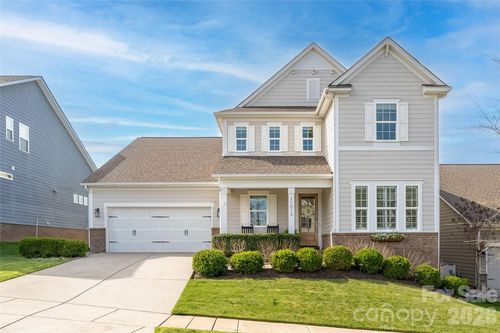 11012 Vanguard Pkwy, Huntersville, NC, 28078-5512 | Card Image
