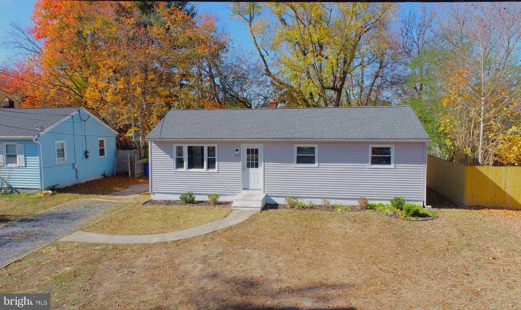 Lance Ave, Mays Landing, NJ 08330