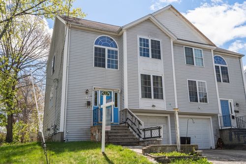 12 Hyannis Pl, Worcester, MA, 01604-3114 | Card Image