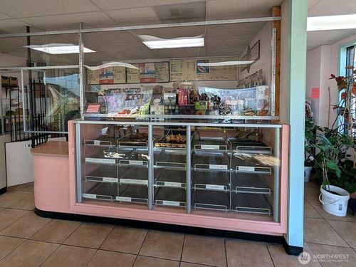 1317 S 11th St, Tacoma, WA, 98405-3644 | Card Image