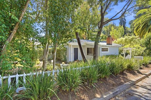 3 Emlin Place, Kentfield, CA, 94904 | Card Image