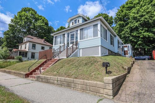 80 Baldwin St, Laconia, NH, 03246-3505 | Card Image