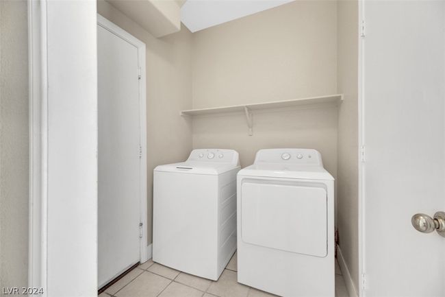 NONE - 7228 Quarterhorse Ln, House other with 3 bedrooms, 3 bathrooms and null parking in Las Vegas NV | Image 7