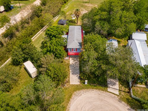 826 Lakeshore Dr S, Bandera, TX, 78003 | Card Image