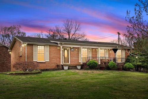 626 Bunker Hill Rd, Clarksville, TN, 37042-5244 | Card Image