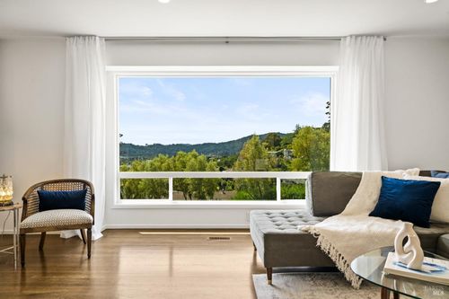 359 Via La Cumbre Street, Greenbrae, CA, 94904 | Card Image