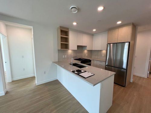 401-723 Grover Ave, Coquitlam, BC, V3J | Card Image