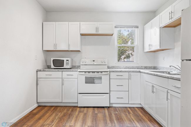 Kitchen | Image 16
