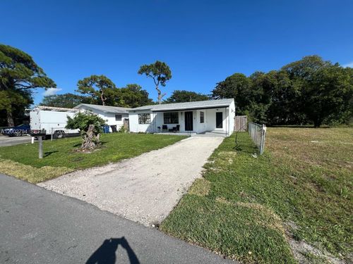 716 Nw 15th Way, Fort Lauderdale, FL, 33311-7810 | Card Image