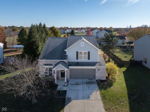 3719 Challenger Dr, Westfield, IN, 46062-6547 | Card Image