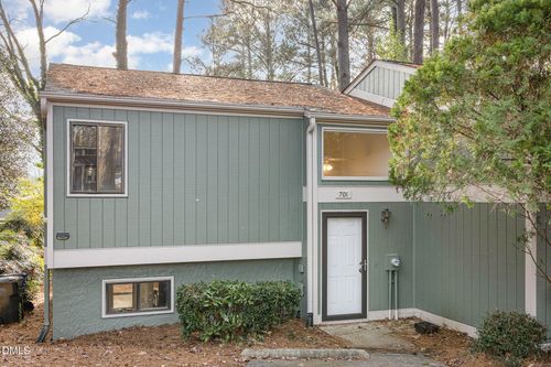 701 Godwin Ct, Raleigh, NC, 27606-2215 | Card Image