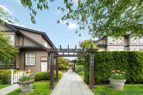 26-6538 Elgin Ave, Burnaby, BC, V5H3S6 | Card Image