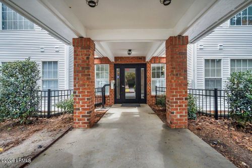 126-1231 Ladys Island Dr, Port Royal, SC, 29935-1125 | Card Image