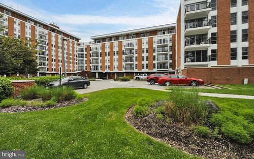 615-6606 Park Heights Ave, BALTIMORE, MD, 21215-2759 | Card Image