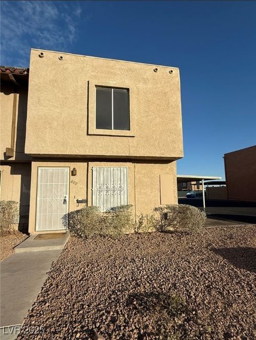 800-800 N Torrey Pines Dr, Las Vegas, NV, 89107-0213 | Card Image