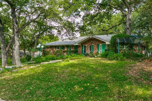 1309 Driftwood Dr, Euless, TX, 76040-6450 | Card Image