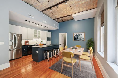 unit-502-300 Wall St, Saint Paul, MN, 55101-2478 | Card Image