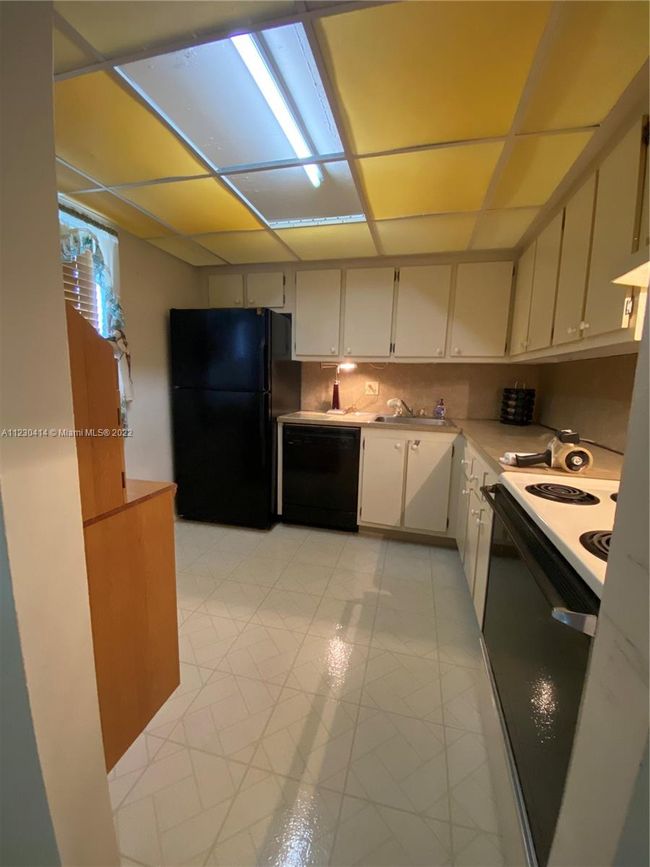APT-515 - 6190 Woodlands Blvd, Condo with 2 bedrooms, 2 bathrooms and null parking in Tamarac FL | Image 9