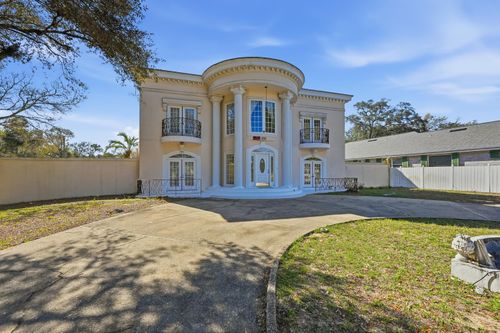 588 Mooney Road, Fort Walton Beach, FL, 32547 | Card Image