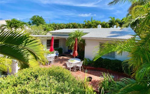 16107 Gulf Blvd, Redington Beach, FL, 33708-1627 | Card Image