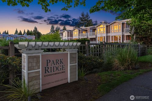 4-702 Kirkland Way, Kirkland, WA, 98033-3954 | Card Image
