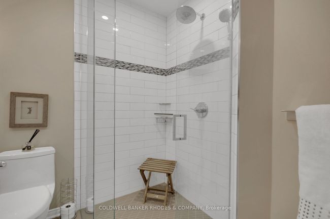 1648 Locksley Lane, Condo with 2 bedrooms, 2 bathrooms and 1 parking in Gloucester ON | Image 30