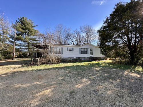 8416 Village Green Dr, Cross Plains, TN, 37049-5026 | Card Image