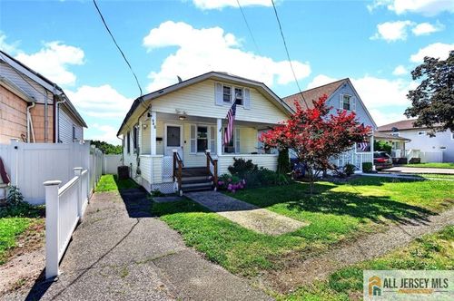 948 Rahway Ave, Avenel, NJ, 07001-2023 | Card Image