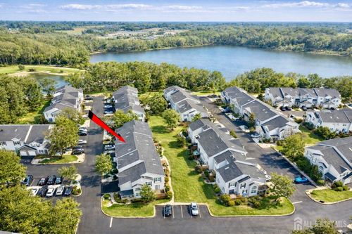 18-18 Bridgepointe Dr, South Amboy, NJ, 08879-2909 | Card Image